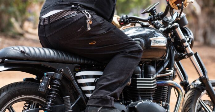 Road-Tested-Saint-Unbreakable-Coretec-armored-motorcycle-jeans.jpg