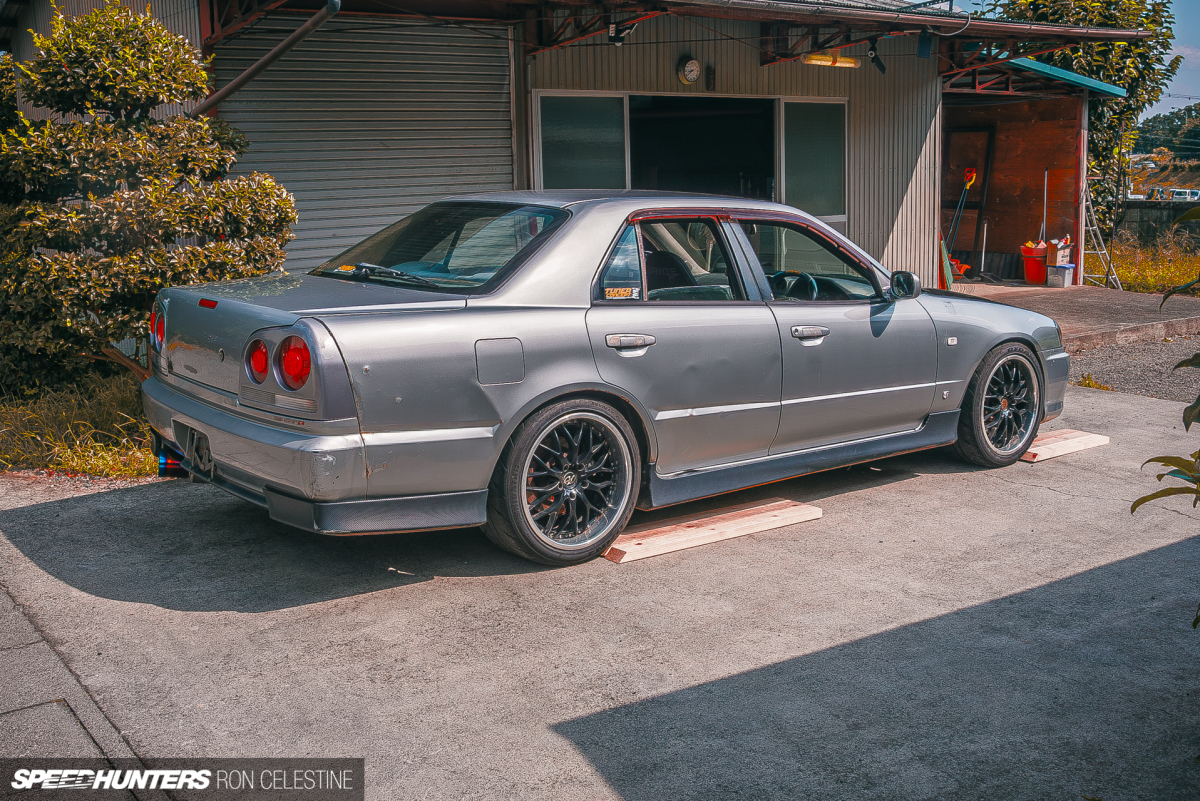 Speedhunters_Ron_Celestine_ProjectRough_R34Skyline_GTT-35