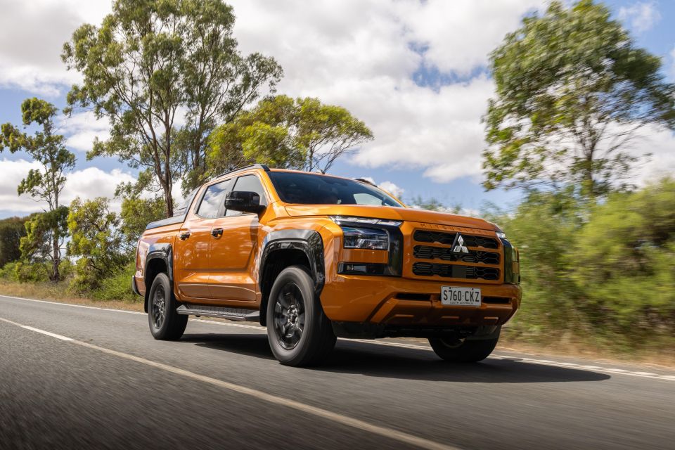 GSR dual-cab